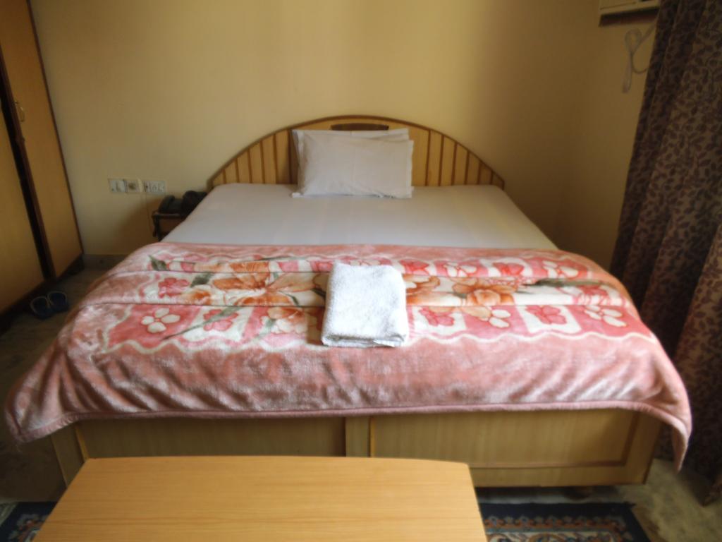 Hotel City Centre Agartala Pokoj fotografie